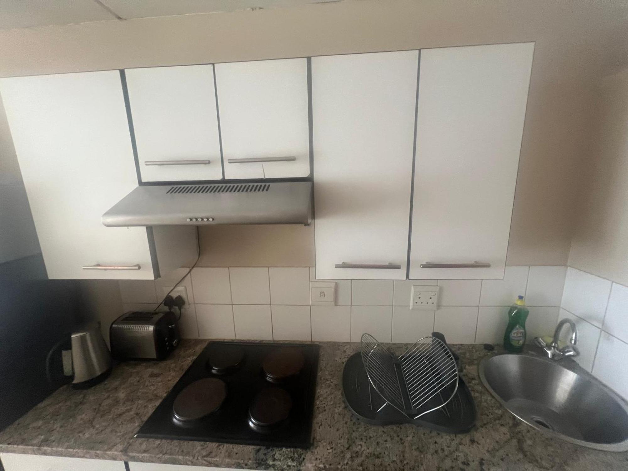 Smart And Cozy Studio With Netflix And Showmax Pretoria-Noord Exterior foto